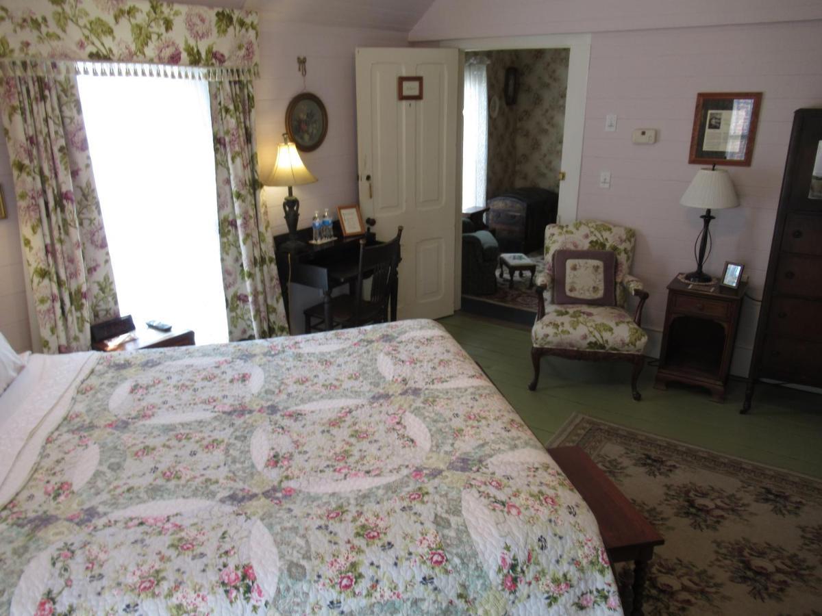 Carrier Houses Bed & Breakfast Rutherfordton Ngoại thất bức ảnh