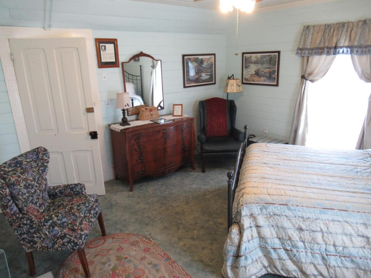 Carrier Houses Bed & Breakfast Rutherfordton Ngoại thất bức ảnh