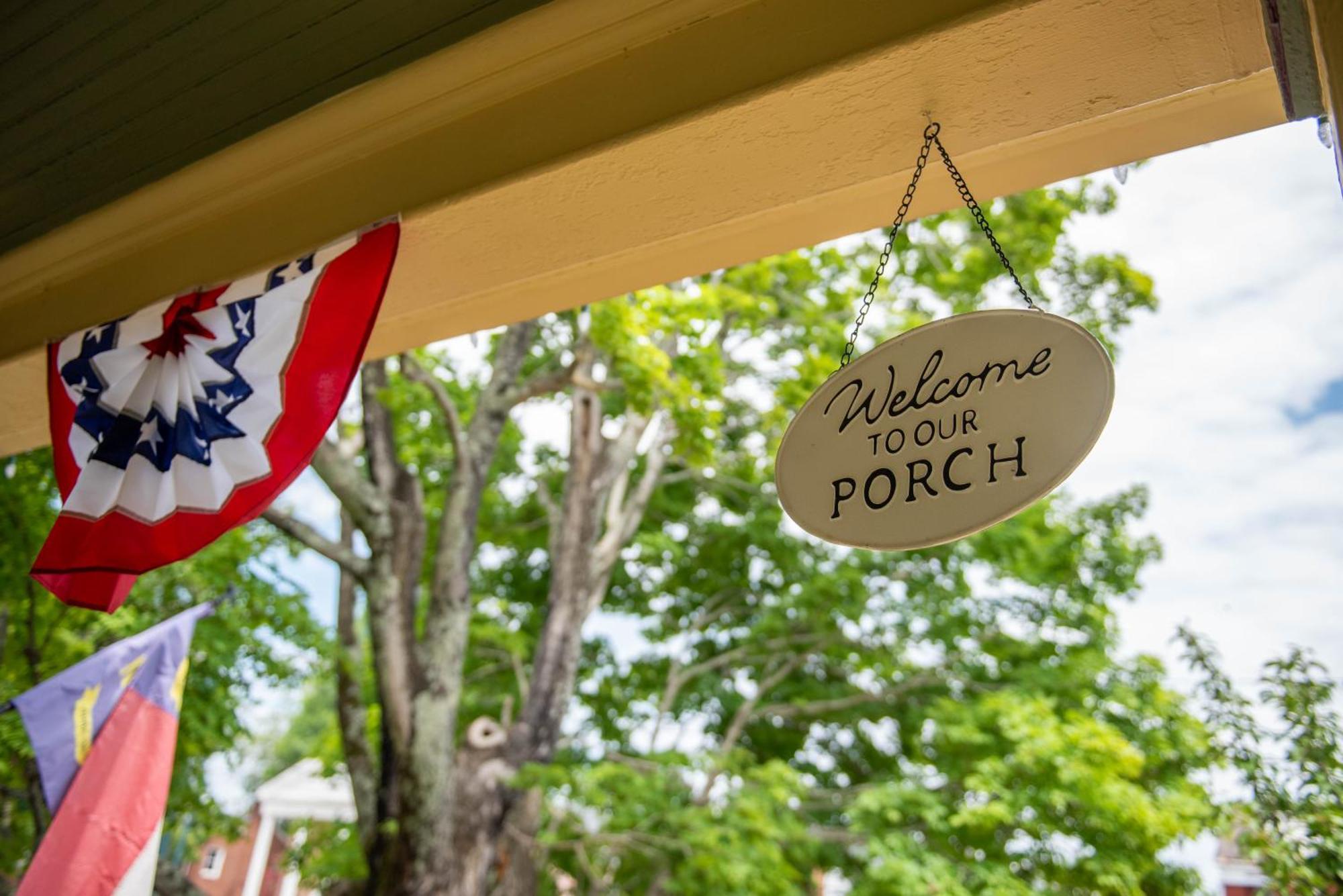 Carrier Houses Bed & Breakfast Rutherfordton Ngoại thất bức ảnh
